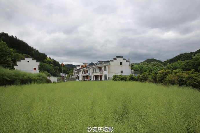 凤凰全媒体体验白马潭户外项目 于山谷流泉“对话”文人骚客(图6) 凤凰全媒体体验白马潭户外项目 于山谷流泉“对话”文人骚客(图6)