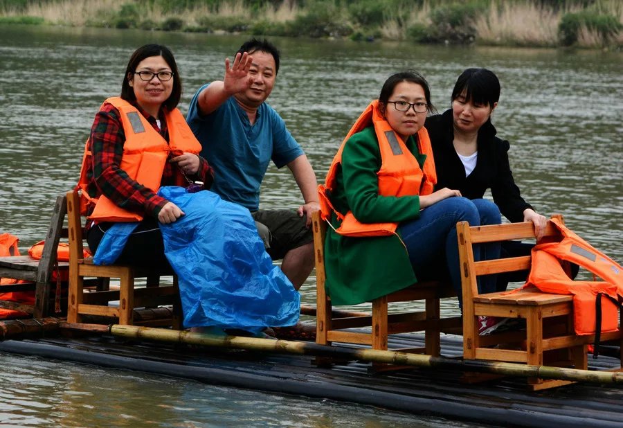 雨情不及儿女情，幸福母亲爱漂流(图1)